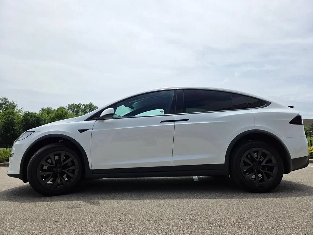 Used 2023 Pearl White Multi-Coat Tesla Standard Range image 16
