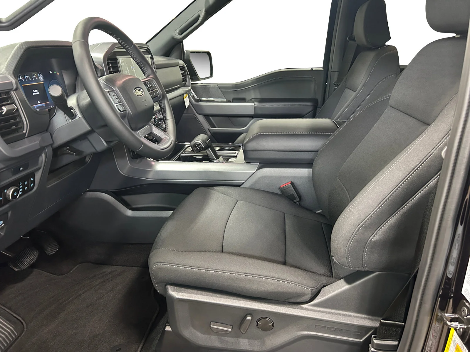 New 2026 Agate Black Metallic Ford XLT image 14