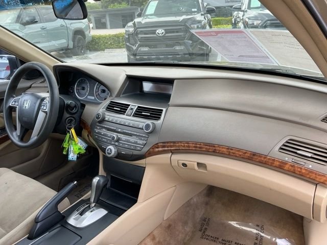 Used 2008  Honda EX image 27