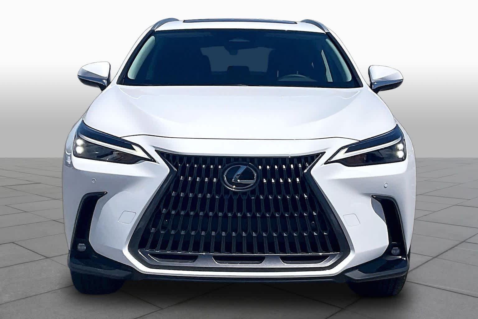 New 2026 Ultra White Lexus AWD image 3