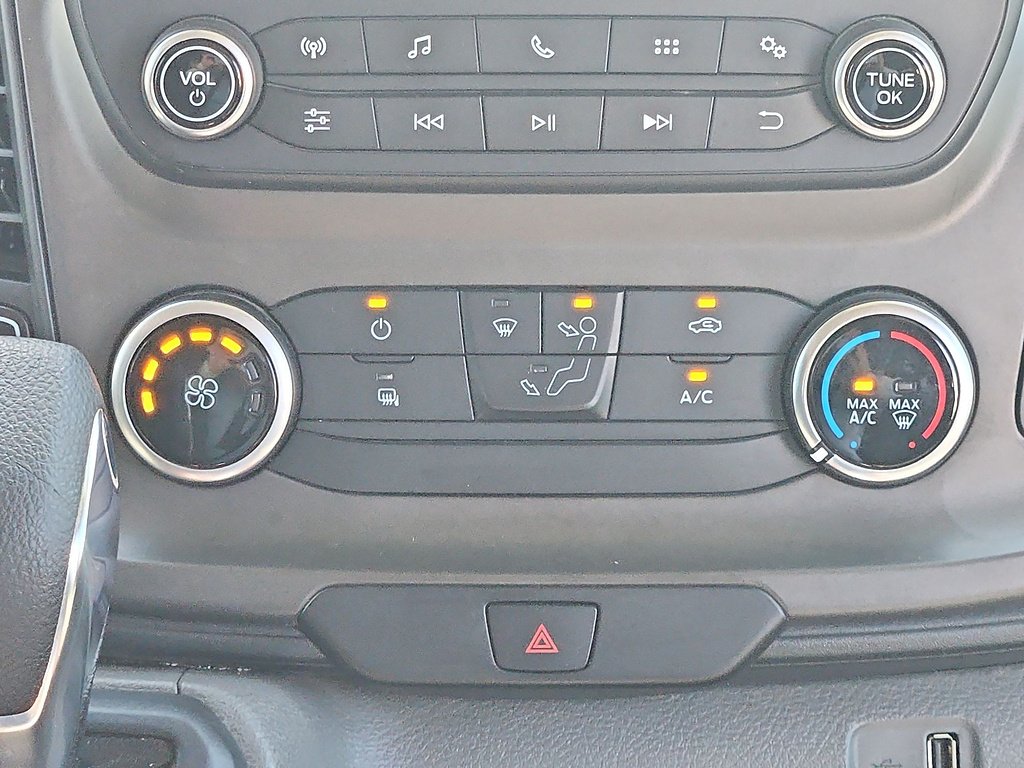 Used 2020 Oxford White Ford 350 XLT image 22