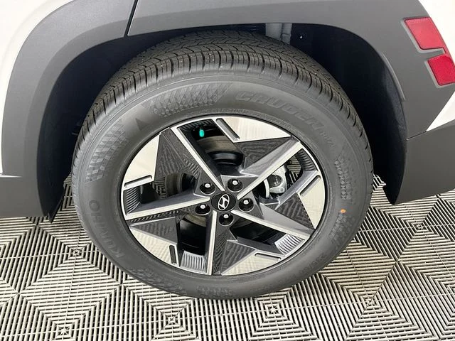 New 2026 Hyundai TUCSON SEL
