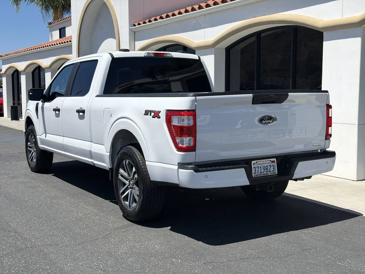 Used 2023 OXFORD WHITE Ford XL image 12