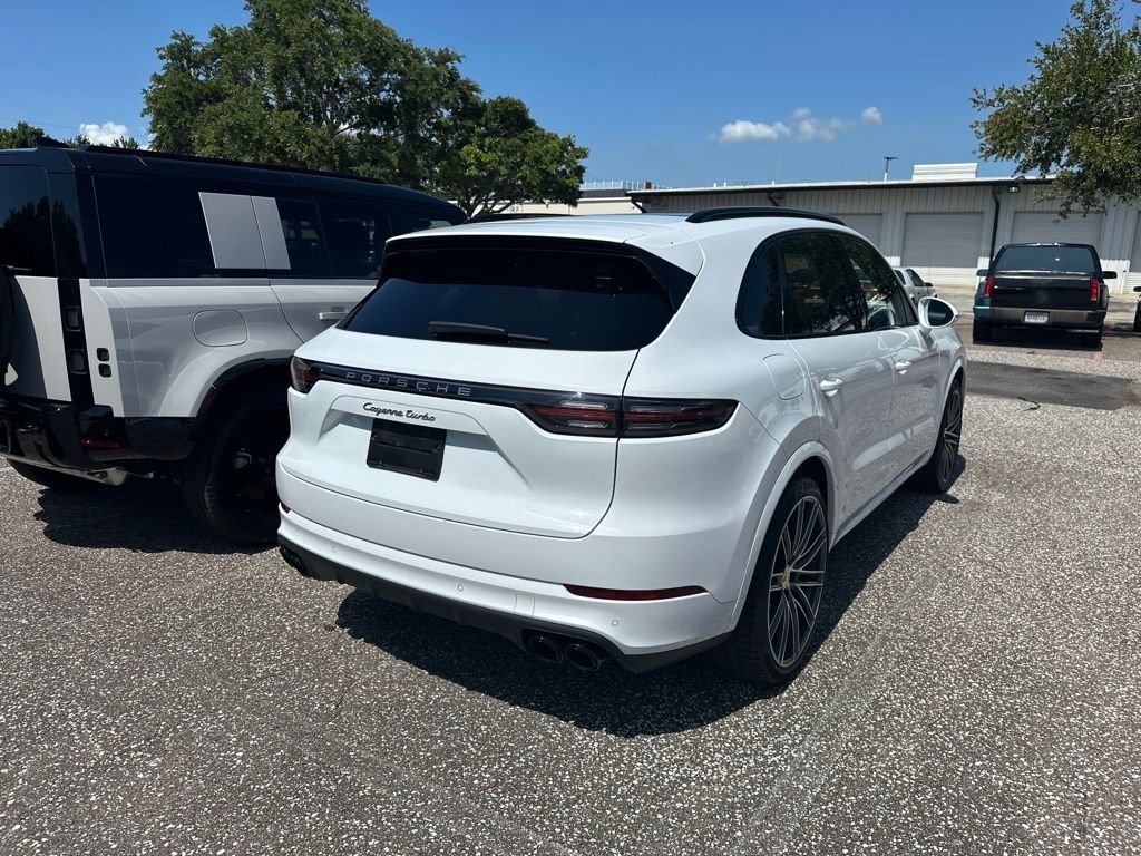 Used 2023  Porsche Turbo image 5