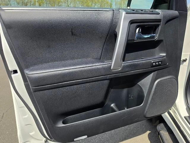 2023 Toyota 4Runner Limited - Photo 19