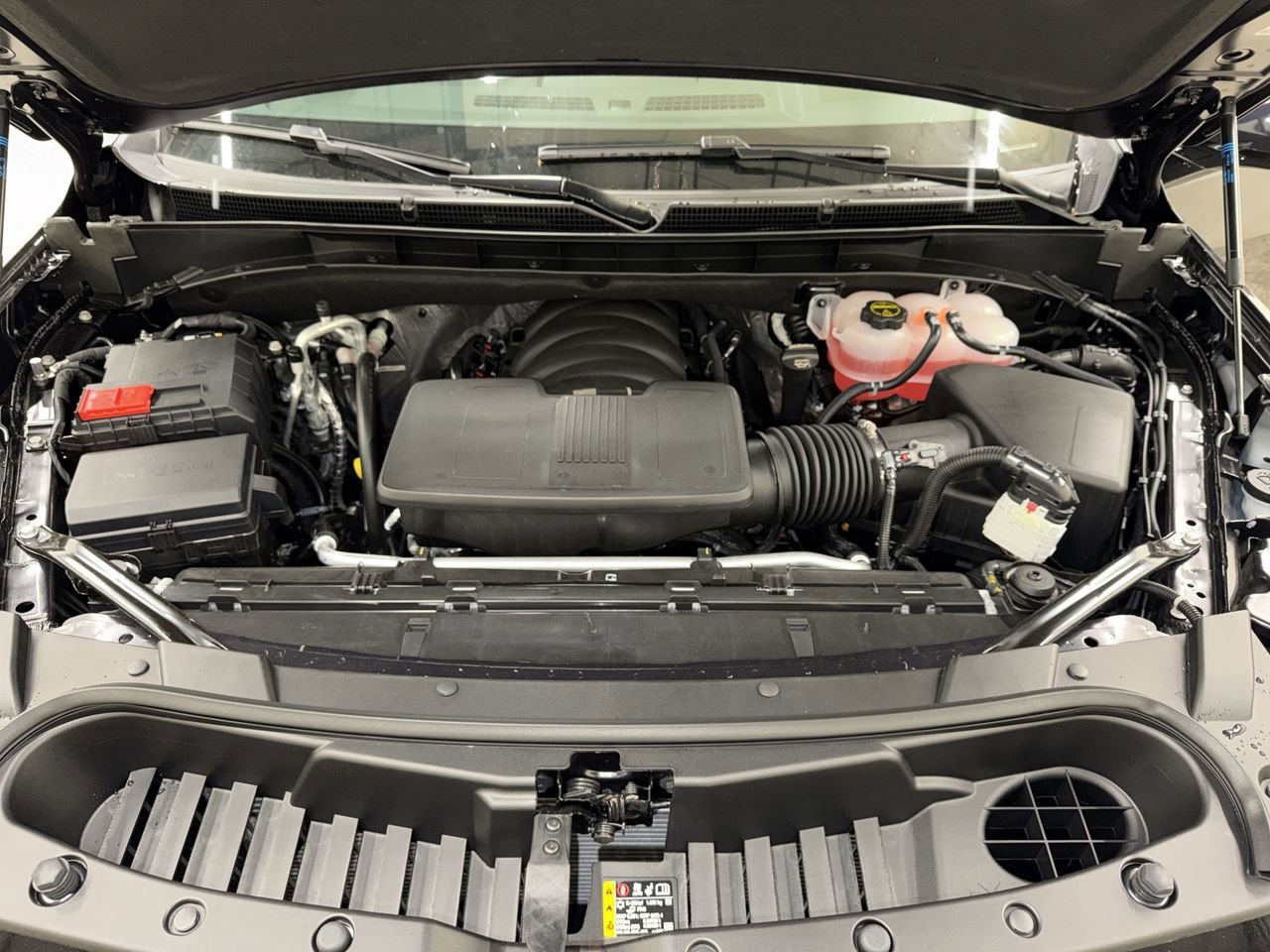 2026 GMC Yukon XL Denali - Photo 11