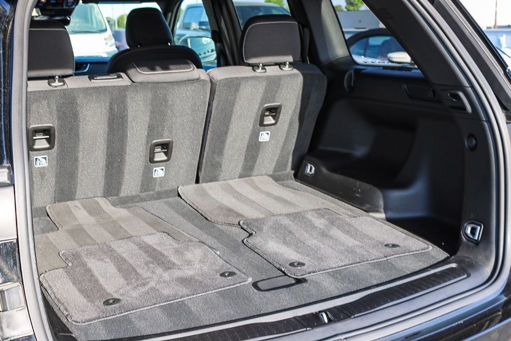 Used 2025 Diamond Black Jeep Laredo X image 26