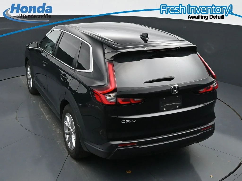 Used 2023 Crystal Black Pearl Honda EX-L image 26