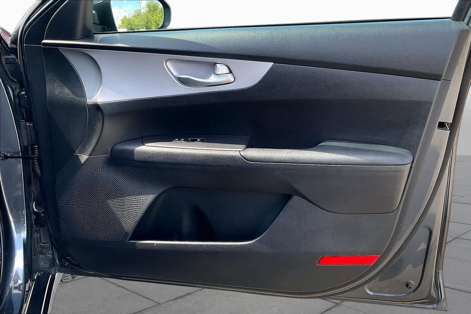 Used 2024 Gravity Gray Kia LXS image 22