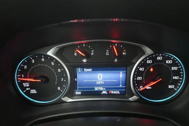 Used 2020 Red Chevrolet LT image 26