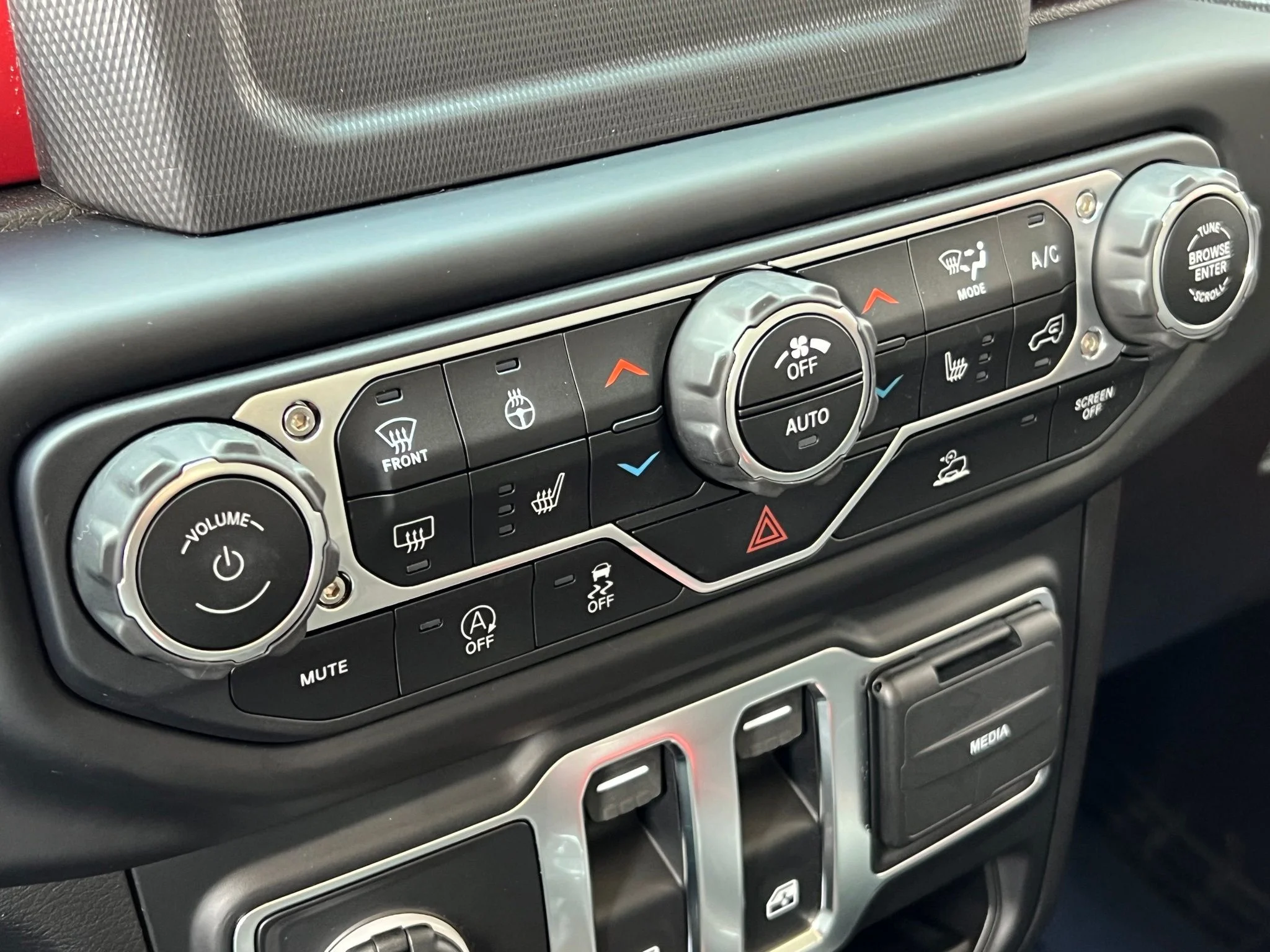 Used 2021 Red Jeep Rubicon image 24