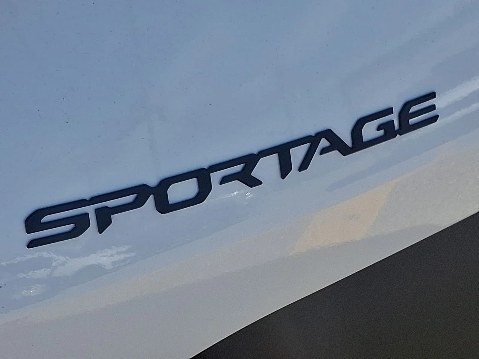 New 2027  Kia X-Line image 22