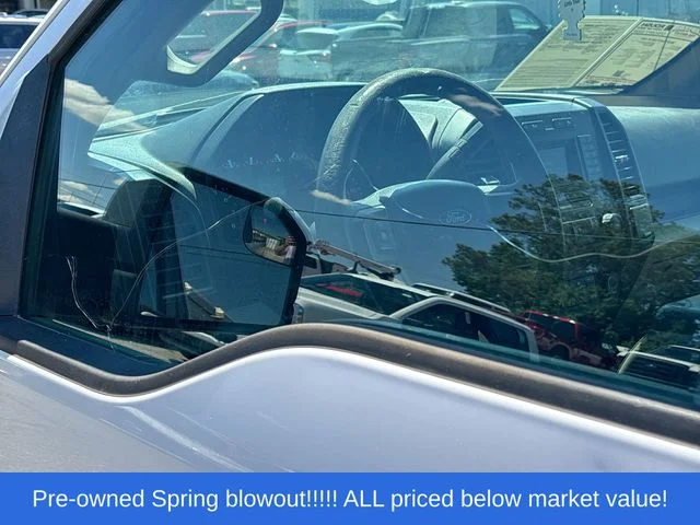 Used 2018 White Ford XL image 32