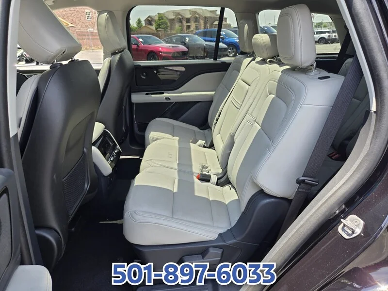 Used 2025 Black Metallic LINCOLN RESERVE RWD image 13