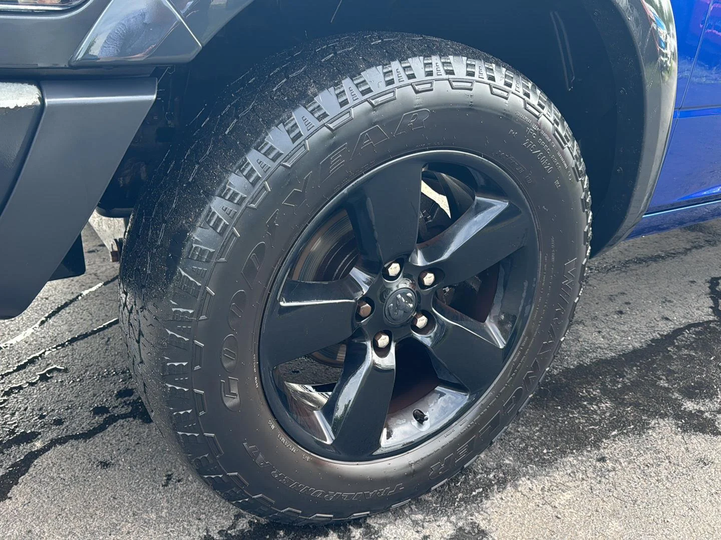 Used 2019 Blue Streak Pearlcoat Ram Warlock image 8