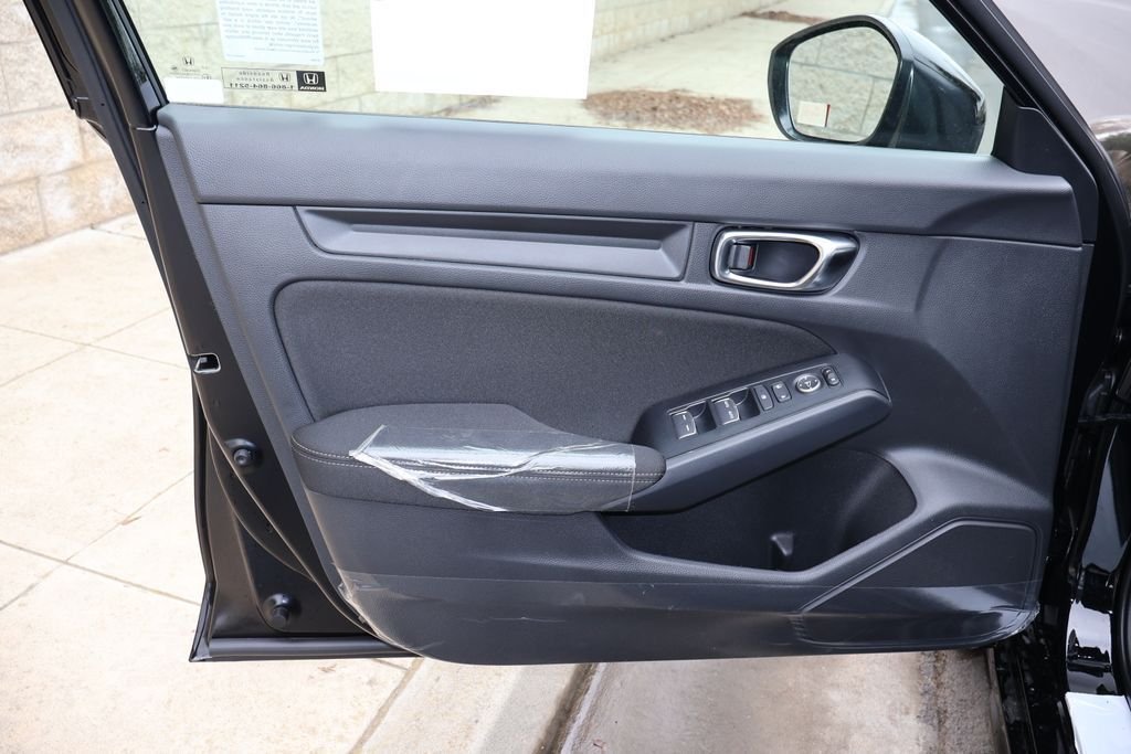 2026 Honda Civic Hatchback Sport - Photo 18