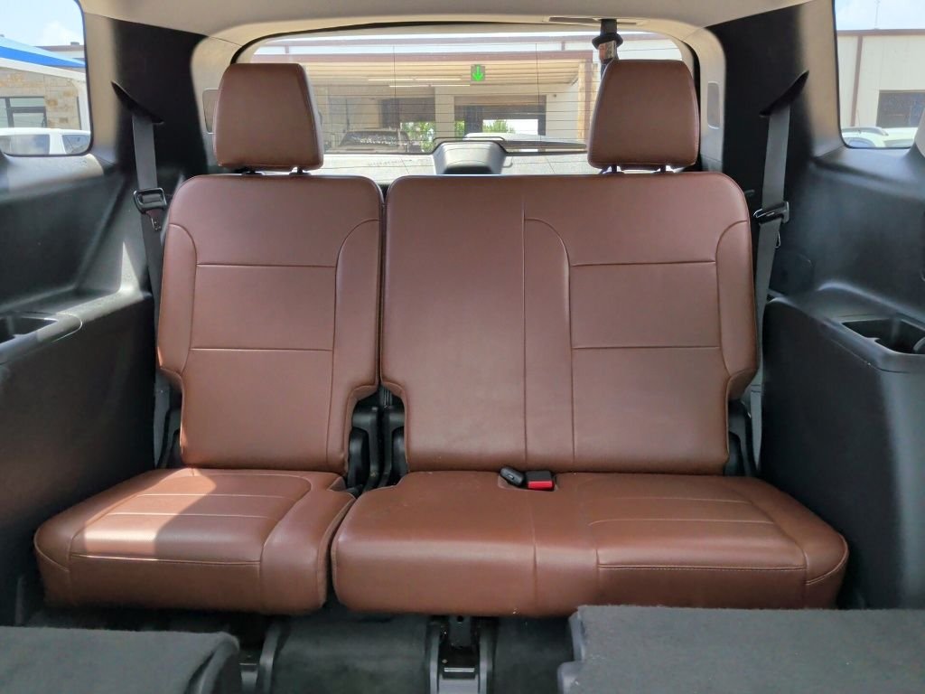 Used 2021 Black Chevrolet High Country image 44