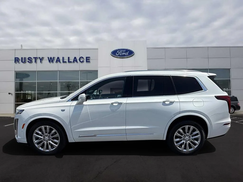 2023 Cadillac XT6 Premium Luxury Auto 4WD's photo