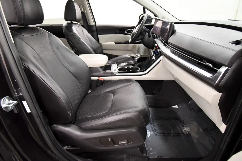 Certified Used 2024  Kia SX Prestige image 19