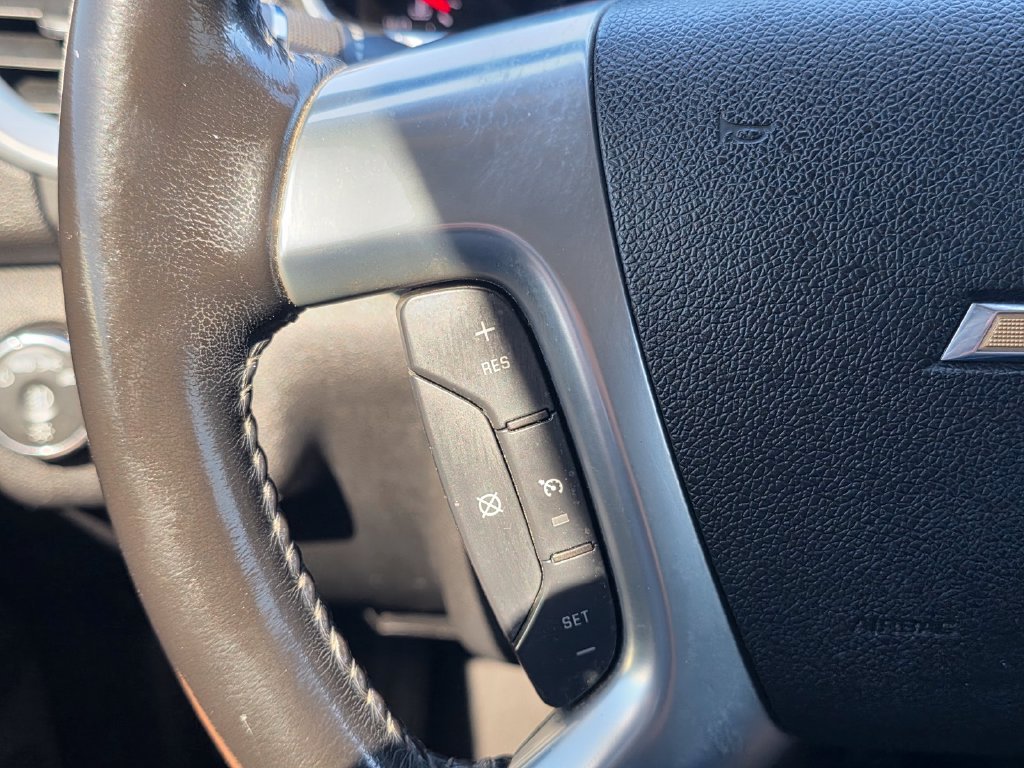 Used 2014 Gray Chevrolet 2LT image 33