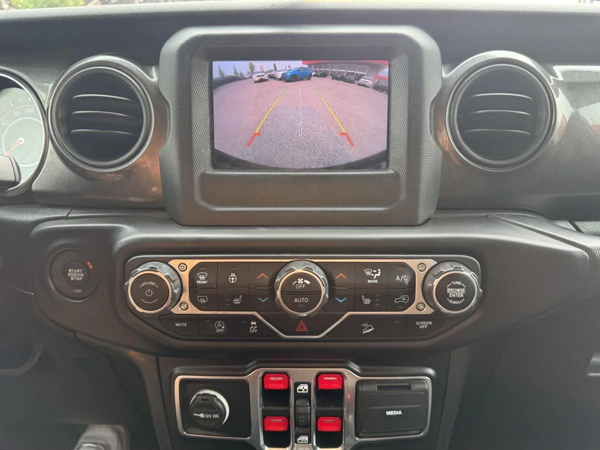 Used 2019 Grey Jeep Sport image 21