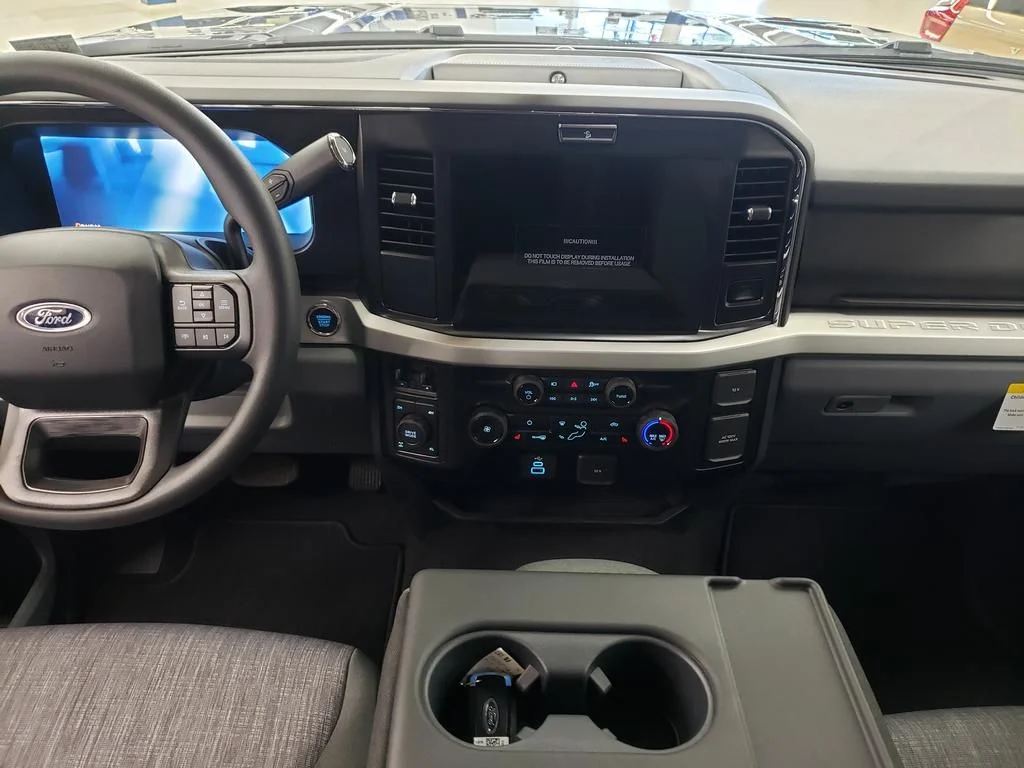 New 2026 Carbonized Gray Metallic Ford F-350® XLT image 15