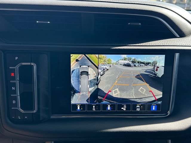 2022 GMC Yukon Denali - Photo 25