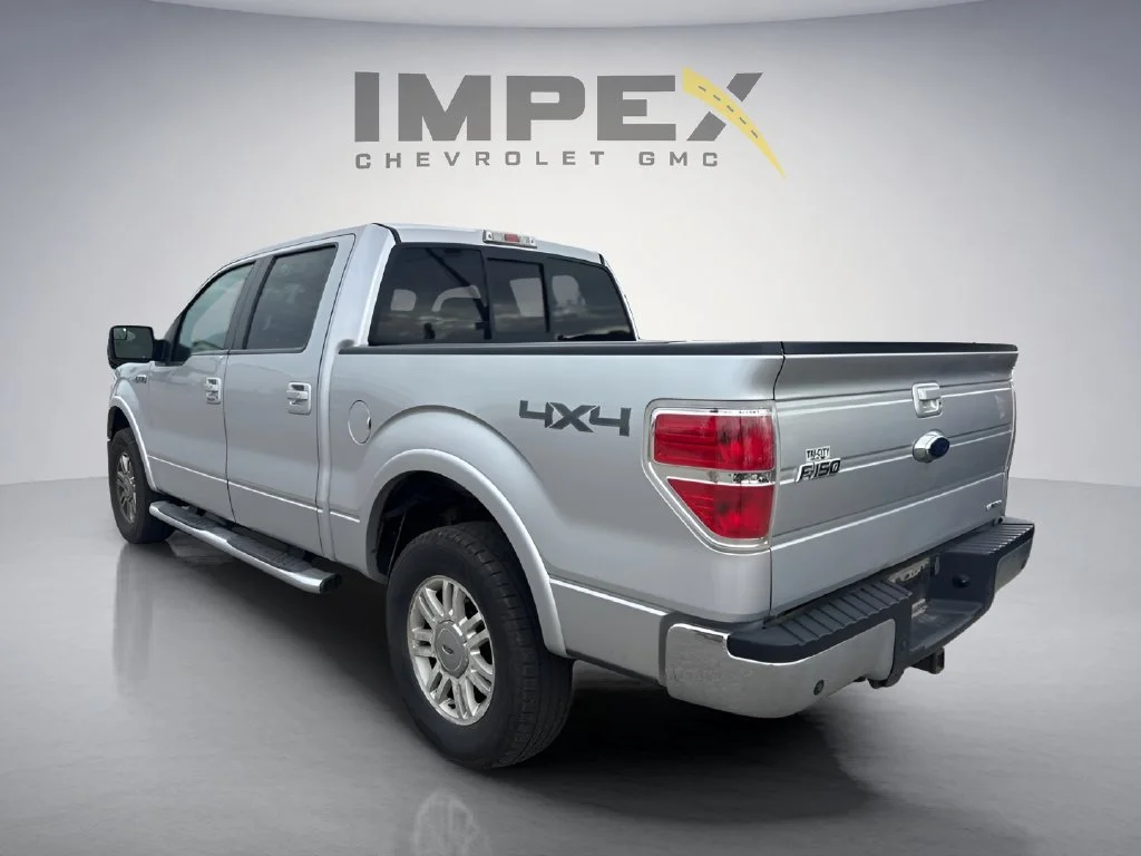 Used 2012  Ford XL image 3