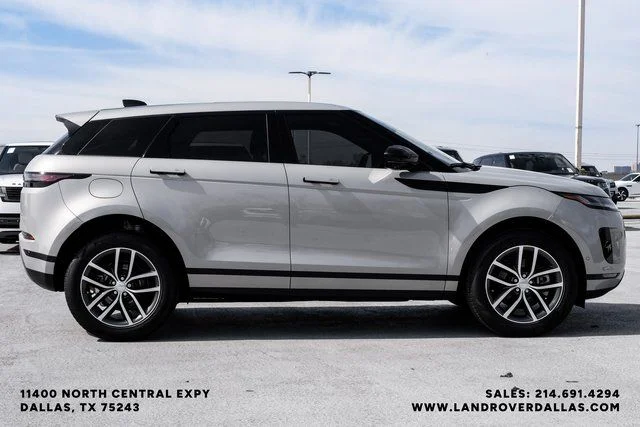 Used 2025 Silver Land Rover S image 4