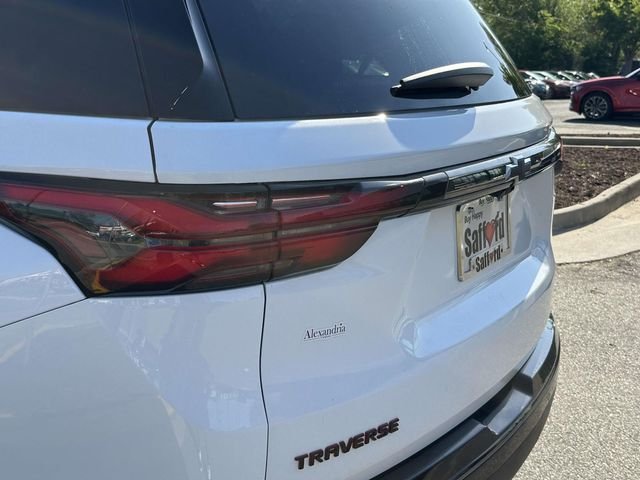 Used 2023 White Chevrolet Premier image 11