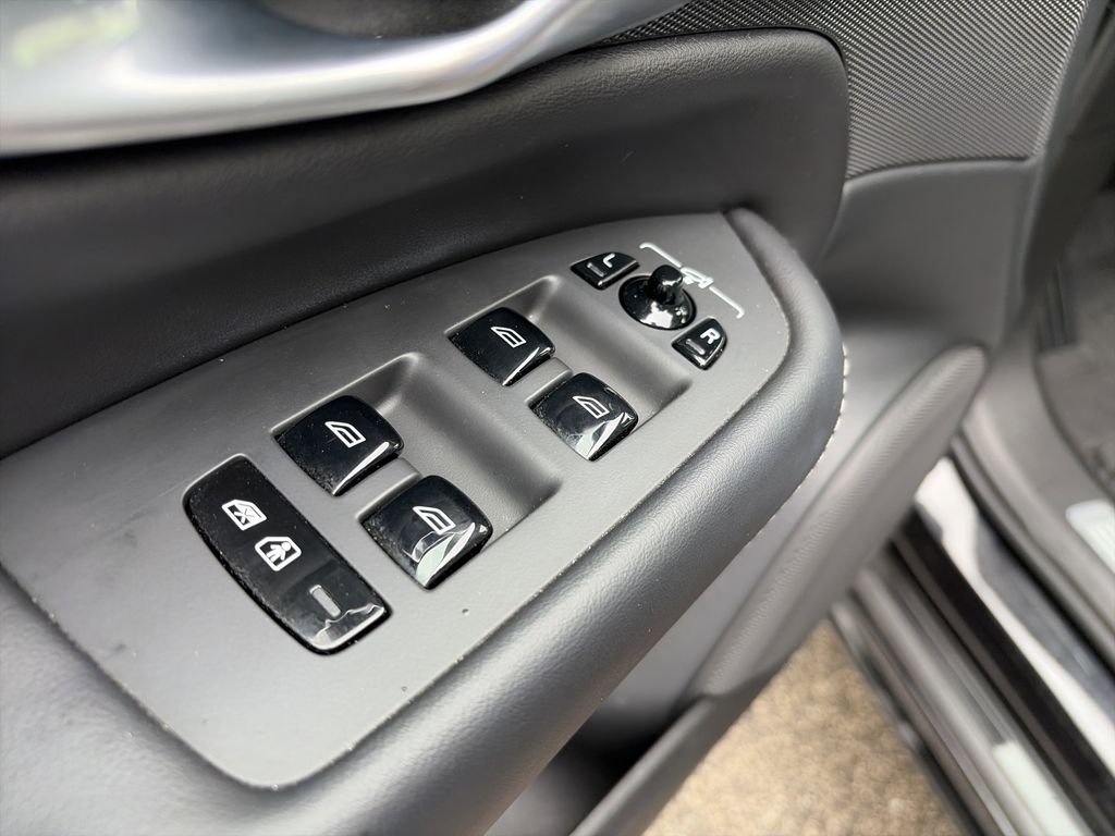2024 Volvo XC90 Ultimate - Photo 18