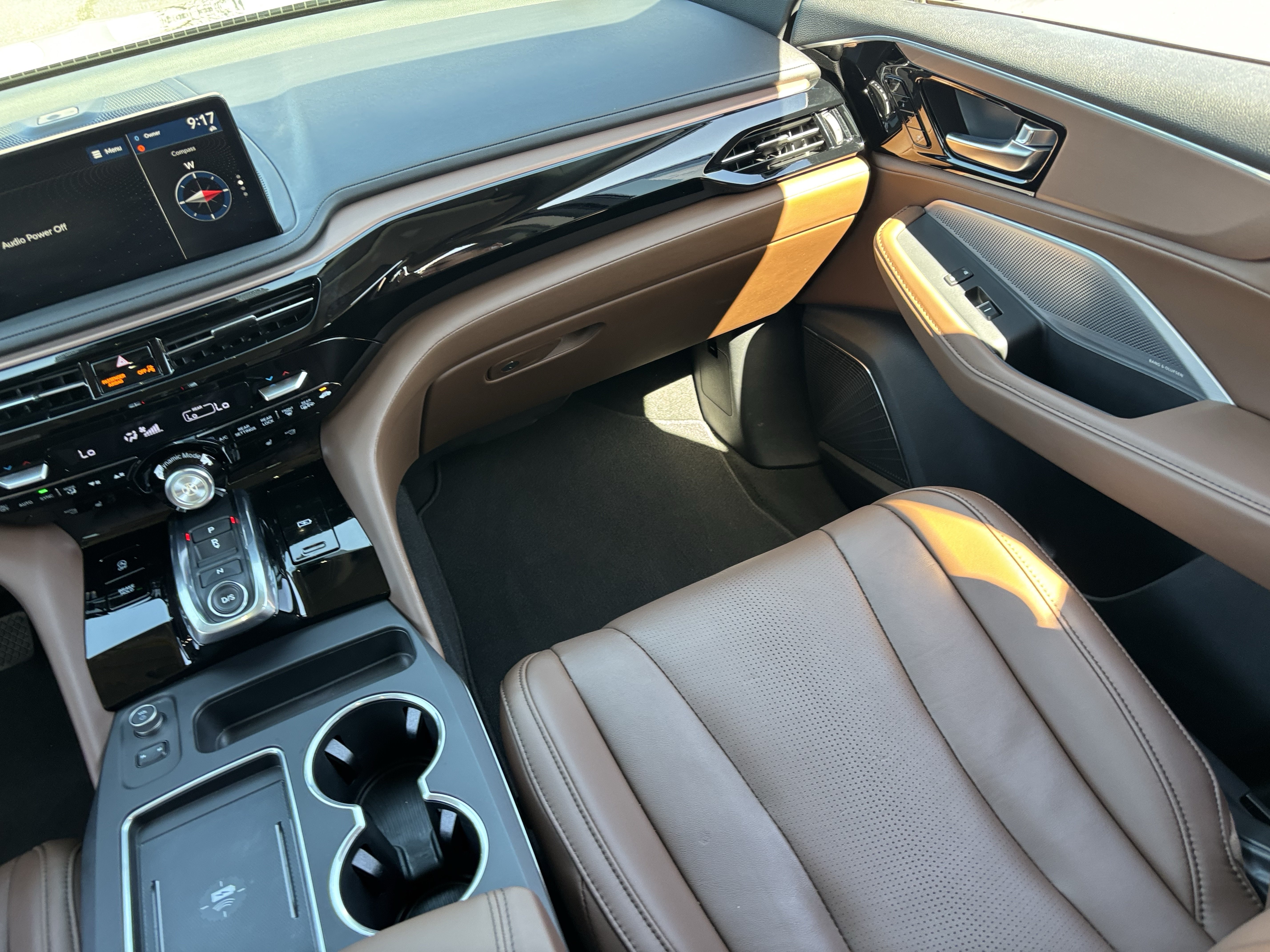 Used 2025 Gray Acura w/Technology Package image 15