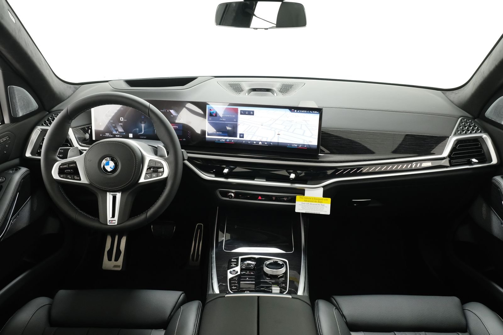 New 2027 Black Sapphire Metallic BMW M60i image 9
