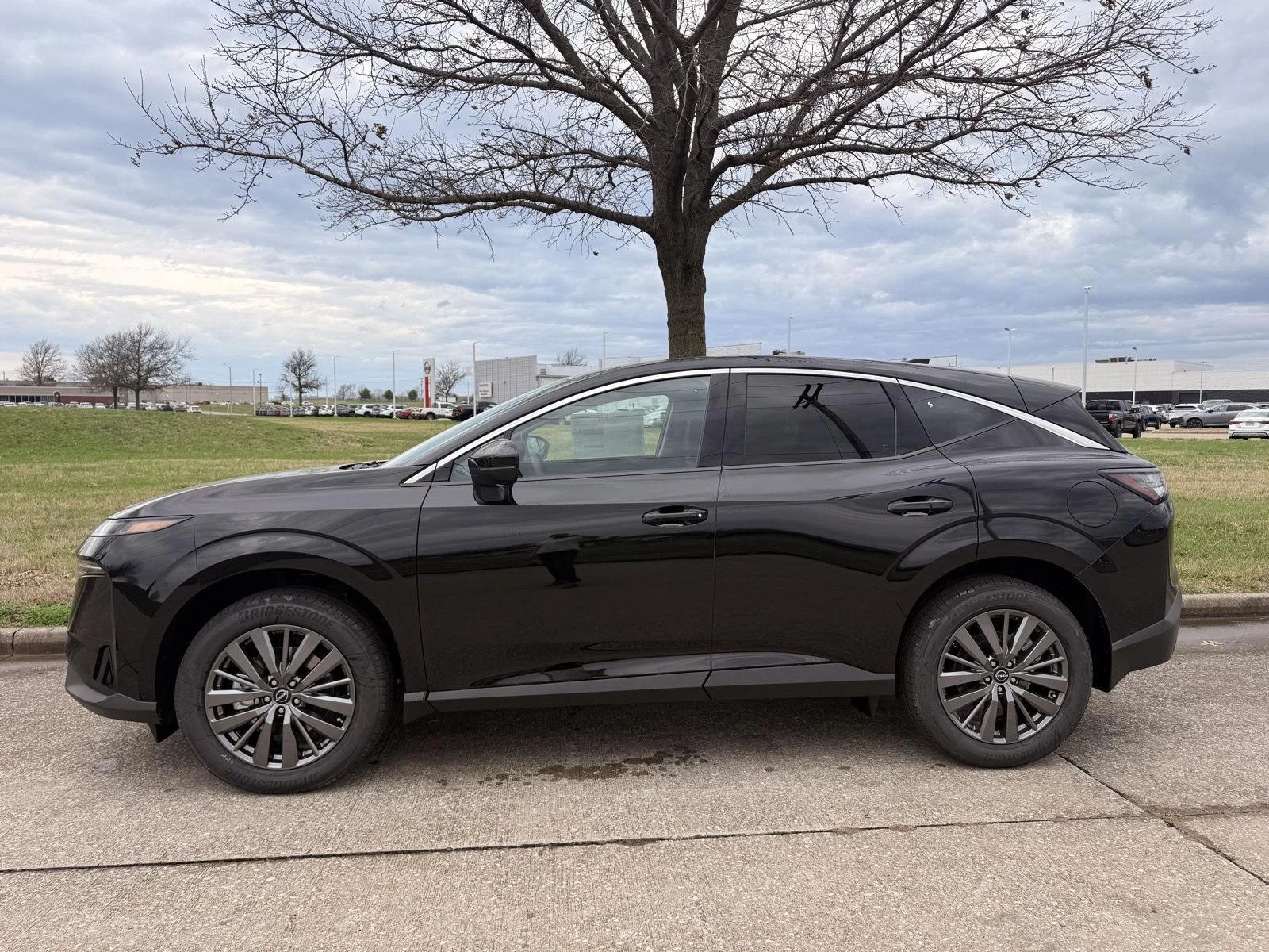 New 2026 Super Black Nissan SL image 29
