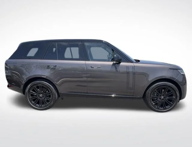 Certified Used 2023 Gray Land Rover SE image 9
