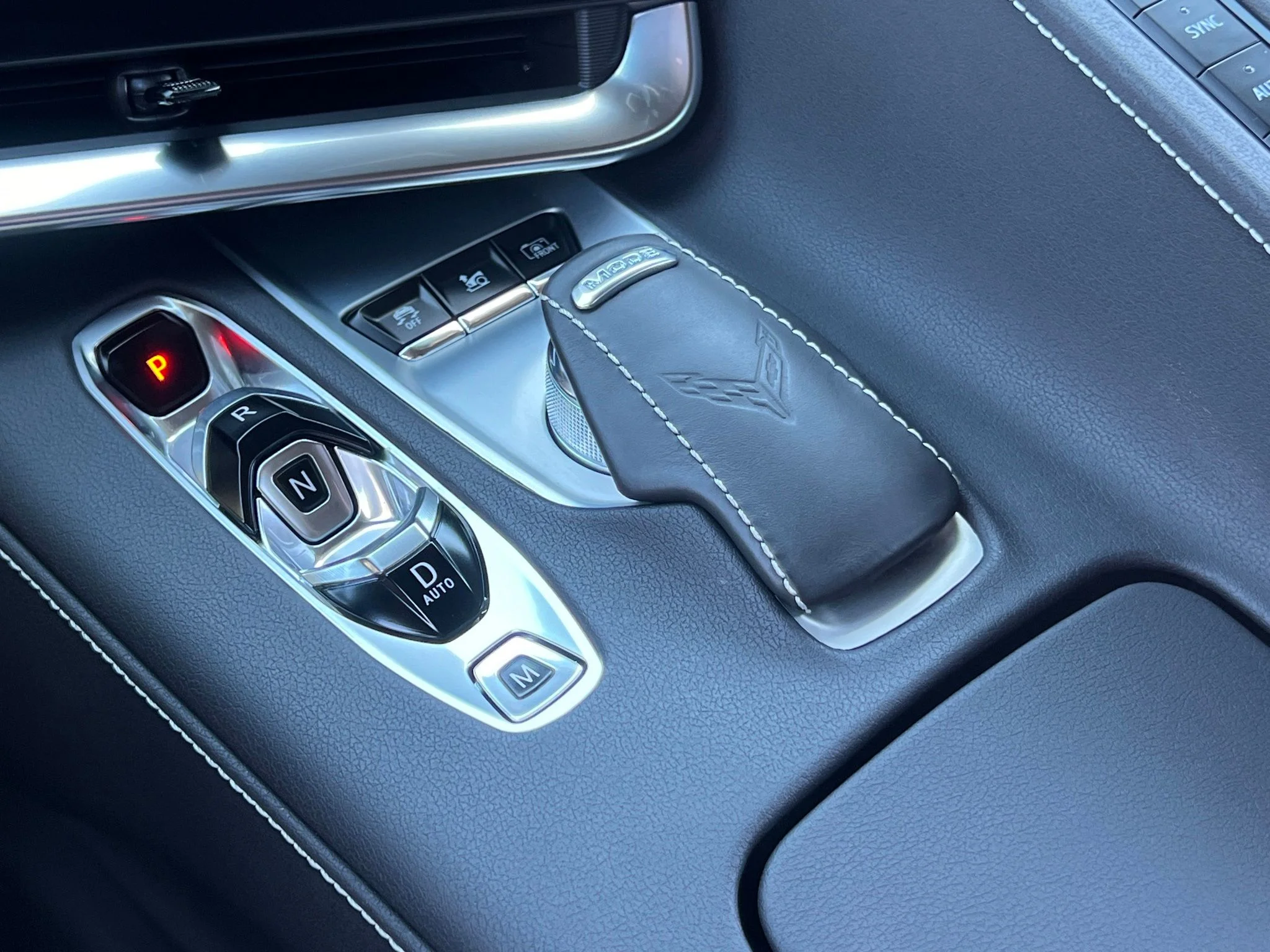 Used 2021 Blue Chevrolet Stingray image 25