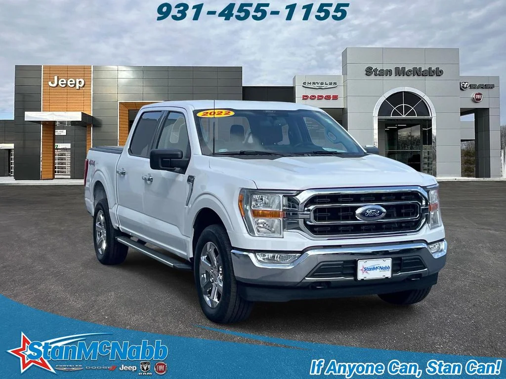 Used 2022 Oxford White Ford XLT image 1