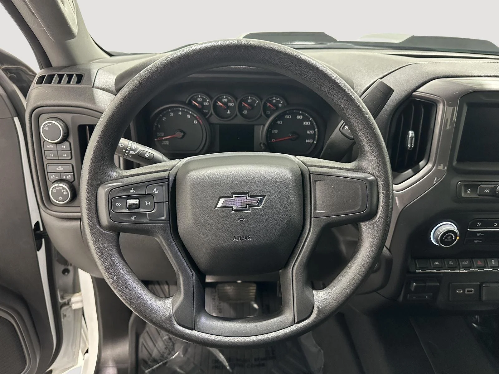 Used 2023 SUMMIT WHITE Chevrolet Custom Trail Boss image 9