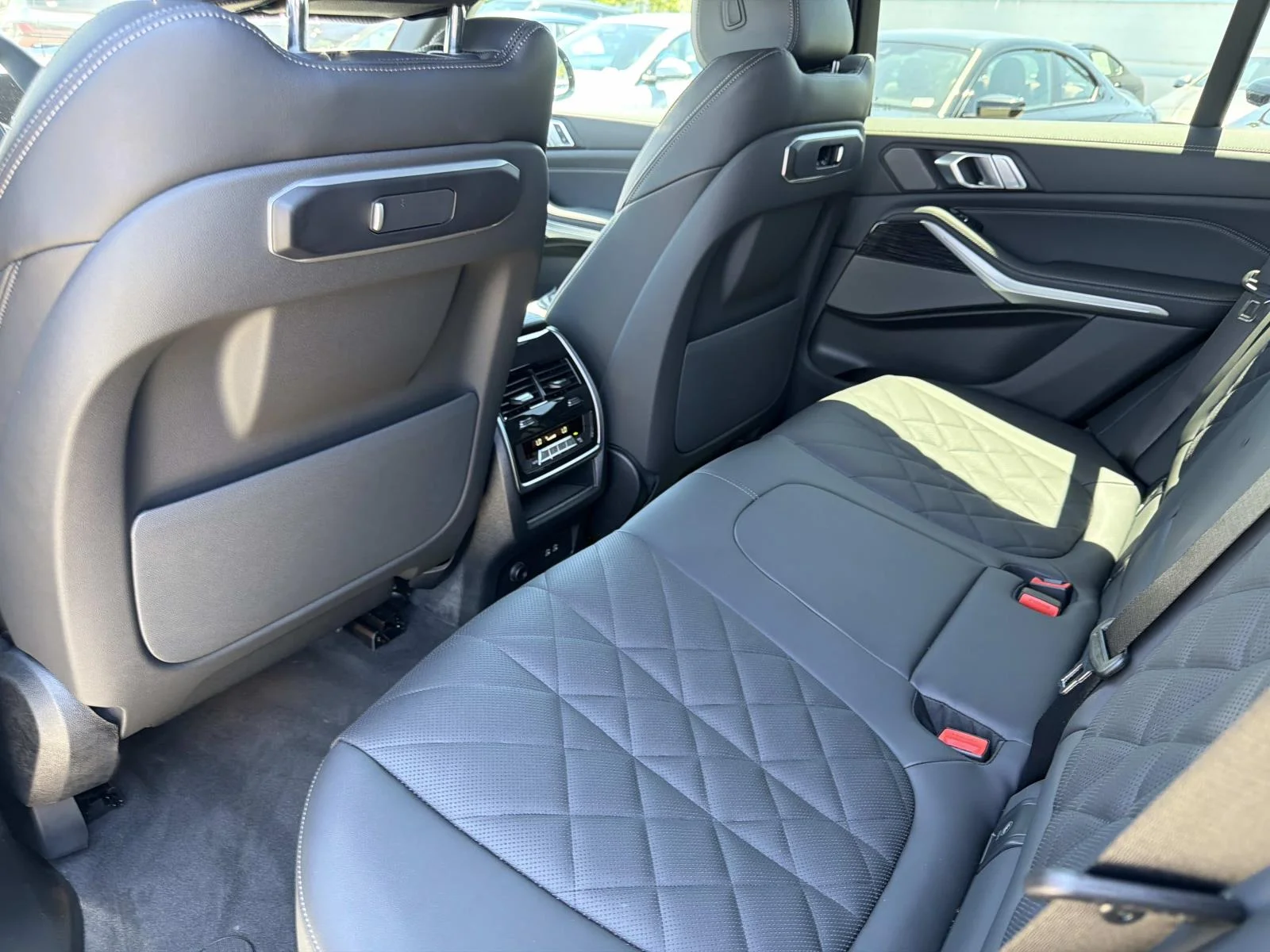 New 2026 Black Sapphire Metallic BMW xDrive50e image 9