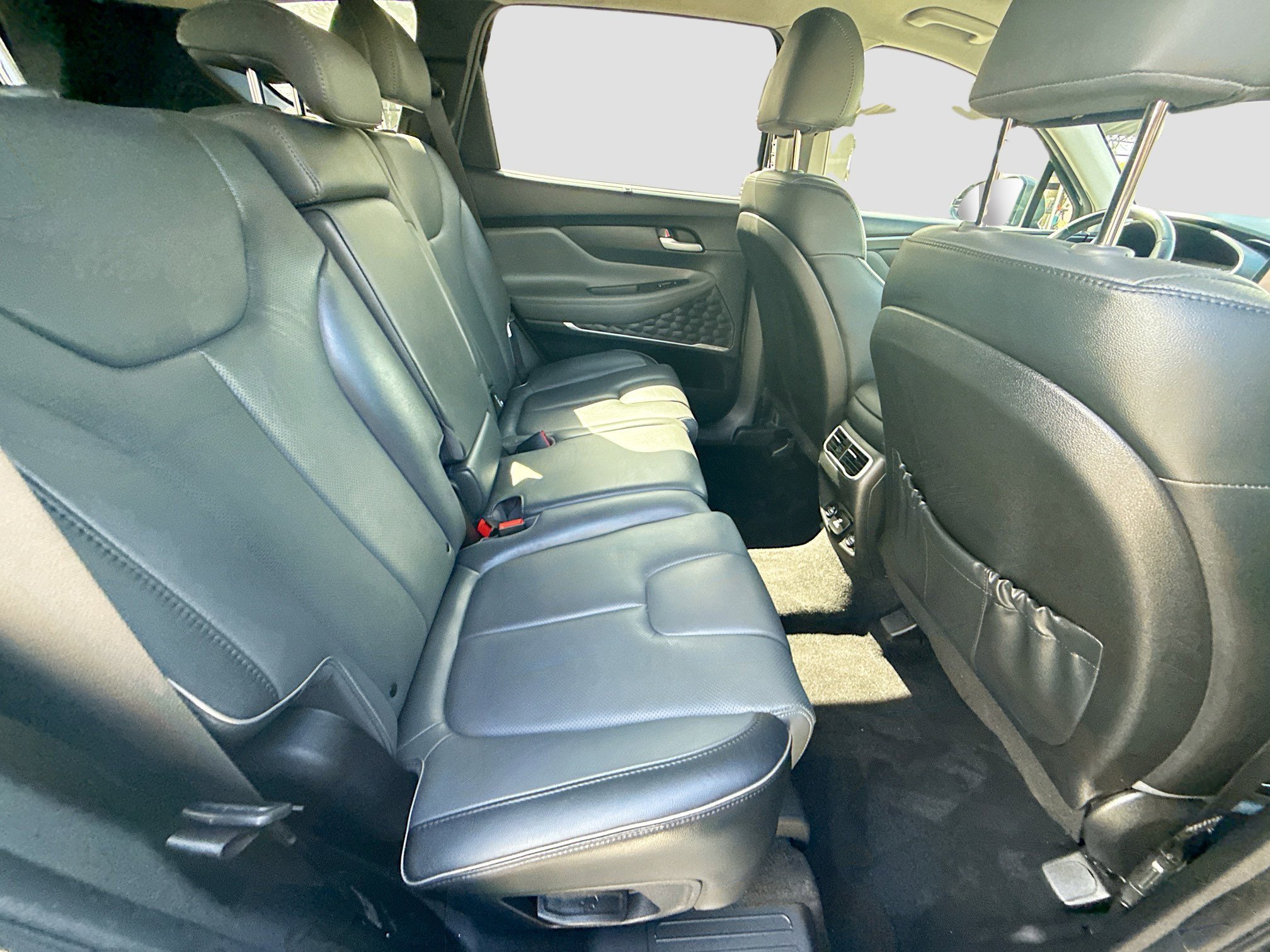 2022 Hyundai Santa Fe Limited - Photo 26