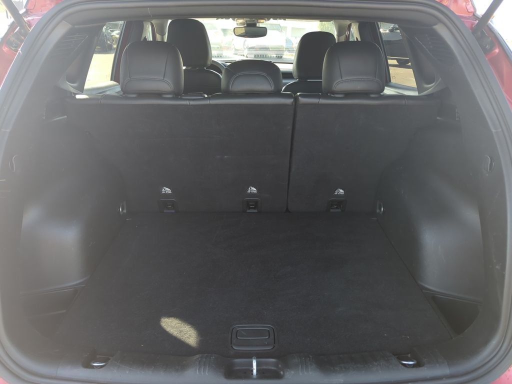 Used 2025 Red Jeep Trailhawk image 25