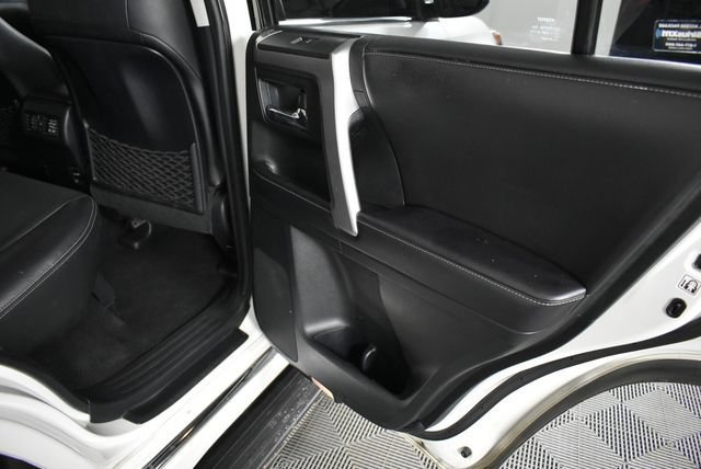 2016 Toyota 4Runner Limited - Photo 23
