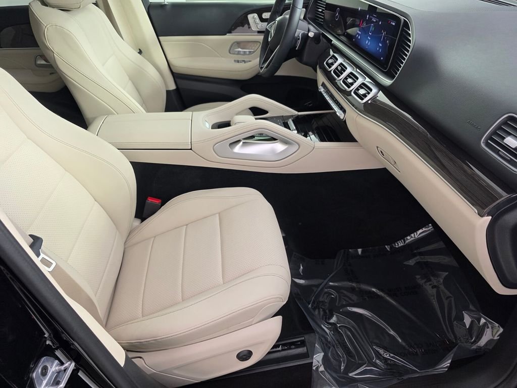 Certified Used 2026 Black Mercedes-Benz GLE 350 image 27