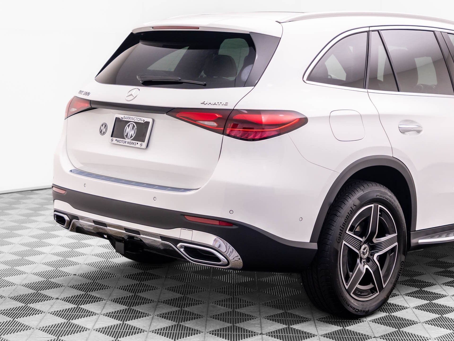 New 2027 Polar White Mercedes-Benz GLC 300 image 80