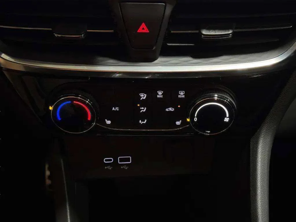 Used 2024 Summit White Buick Sport Touring image 17