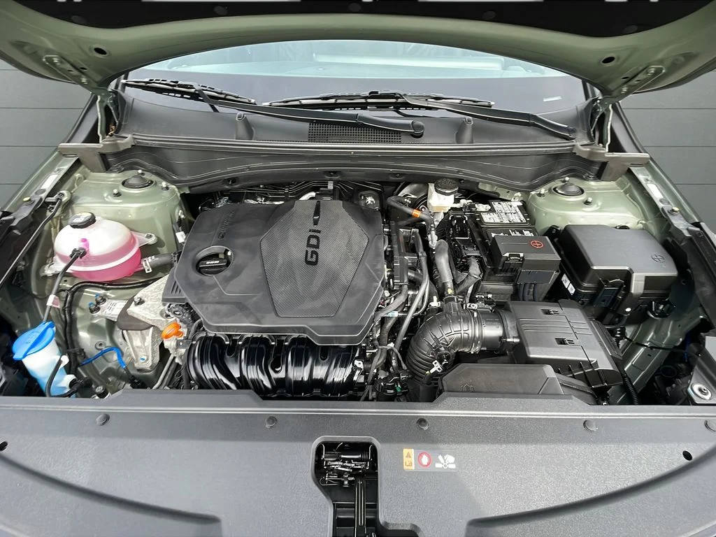 Certified Used 2023 Green Kia X-Pro Prestige image 22