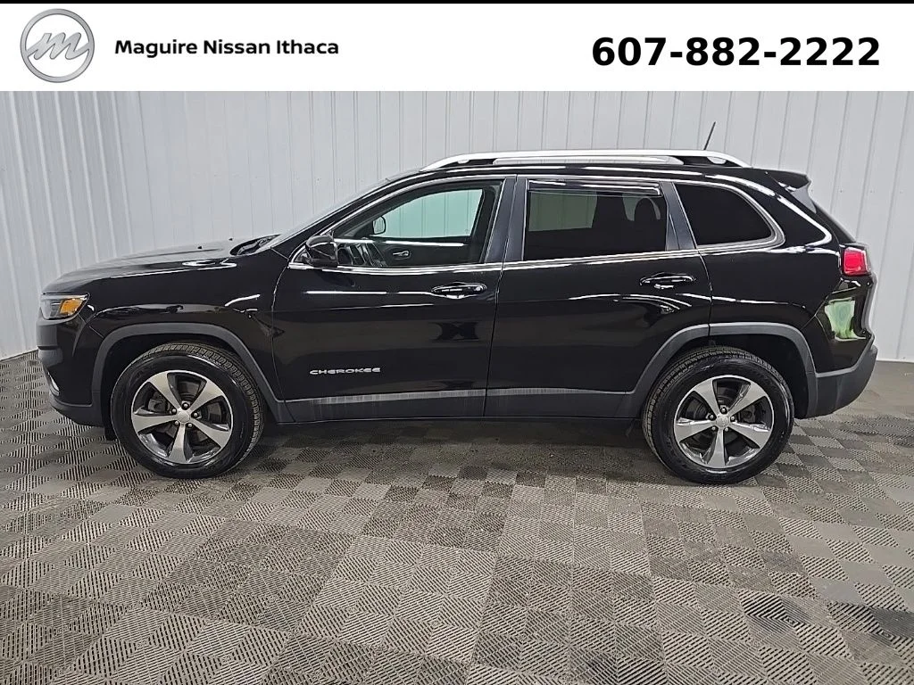 Used 2019 Black Jeep Limited image 6