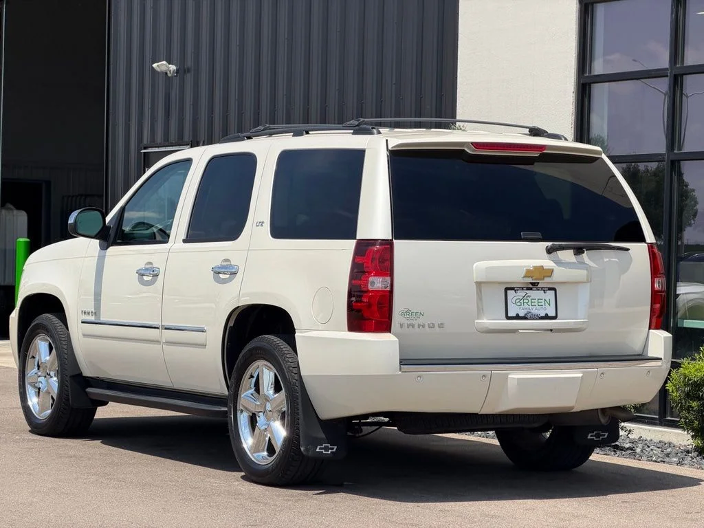 Used 2013 White Chevrolet LTZ image 3