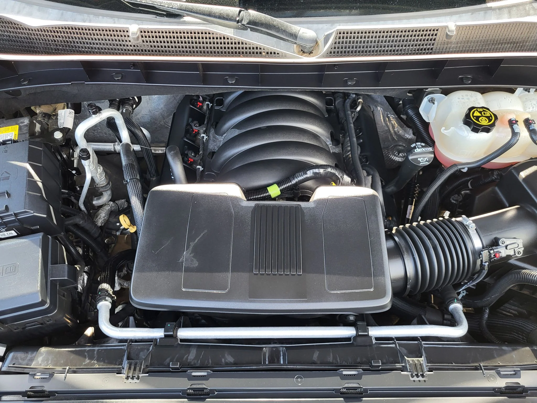 Used 2020 SMOKEY QUARTZ METALLIC GMC SLT image 23