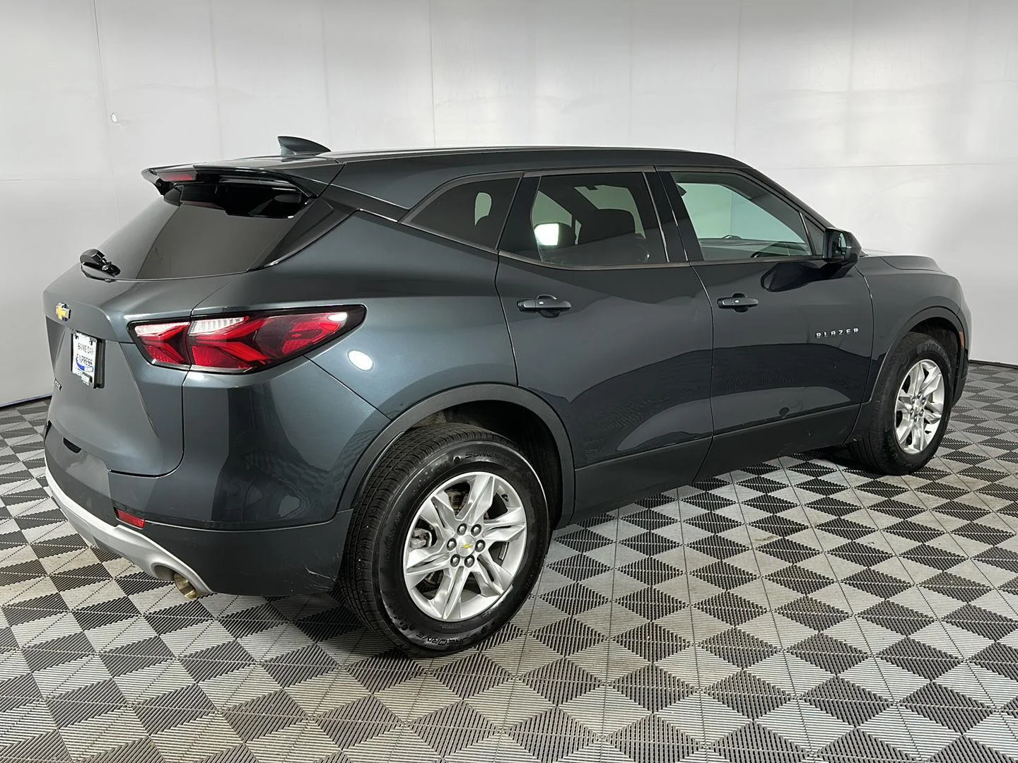 Used 2020 Graphite Metallic Chevrolet LT image 25